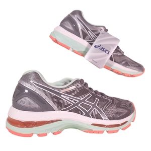 New Asics Gel Nimbus 19 Womens 6 2A Narrow Running Shoes Black White Coral